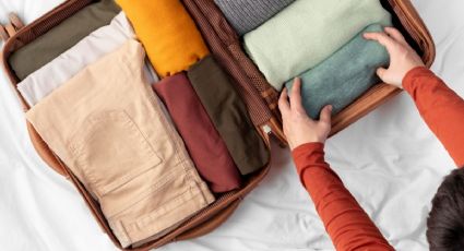 Este es el método que te permite empacar 15 prendas en una maleta para viajar una semana