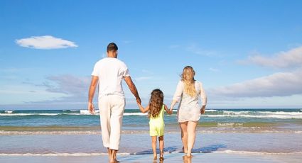 Verano 2025: 5 playas con pocas olas para disfrutar con tus hijos en vacaciones