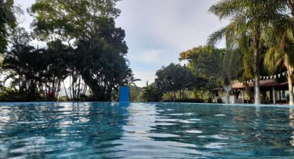El Pueblo Mágico de agua termal en Nayarit con templos antiguos y arroyos