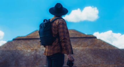 Turista colombiano visita Teotihuacán y lanza polémicas declaraciones sobre México
