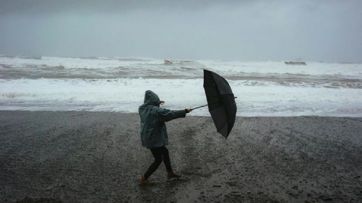 Huracán Lorena provocará lluvias intensas en Baja California Sur y estas entidades de México
