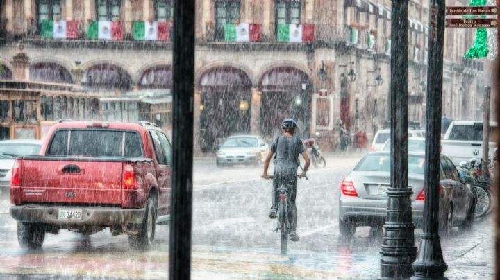 Huracán Lorena continúa su camino y estos serán los estados afectados con lluvias