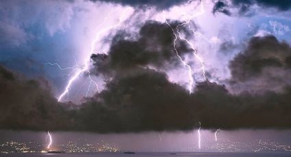 ¡No olvides el paraguas! Hoy prevén lluvias y posibles descargas eléctricas en CDMX
