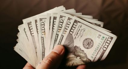 ¿Viajas a EU? Precio del dólar hoy 21 de enero 2026