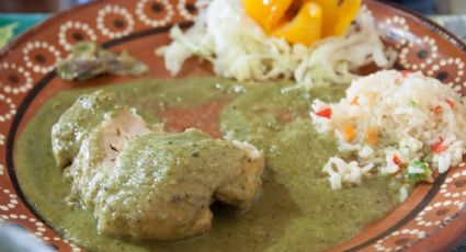 ¿Cuál es el mejor Pueblo Mágico para probar rico mole verde?