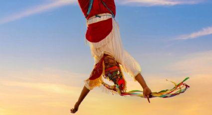 Así se ve el cielo desde el ritual de los Voladores de Papantla en video