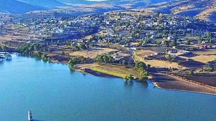 El Pueblo Mágico más bonito del Edomex con cabañas y cascadas para viajar en enero 2026