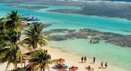 El pueblito pesquero con playas turquesa para viajes de relajación