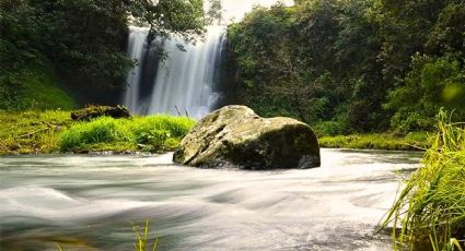 El Pueblo Mágico de Hidalgo con cascadas, cabañas y paseos lancha