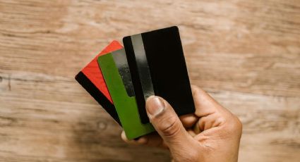 Viajas al extranjero: ¿Qué pasa si no avisas a tu banco antes de salir de México?