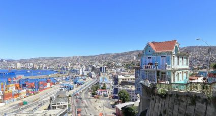 La increíble ciudad de Chile donde puedes viajar en metro al lado del mar