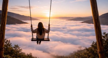 ¿Cuál es el Pueblo Mágico con un columpio infinito para ver el mar de nubes en Puebla?