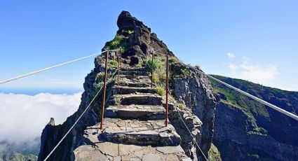 Las escaleras más altas del México que te llevan al punto donde comienza el cielo