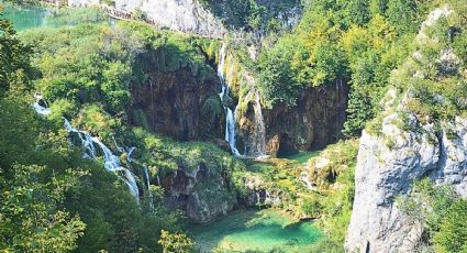 La cascada que une la tierra y el paraíso: Puente de Dios para sentirte en el cielo en SLP