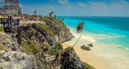 La playa del Pueblo, el destino con olas para disfrutar tu viaje a Tulum entre arena y sol