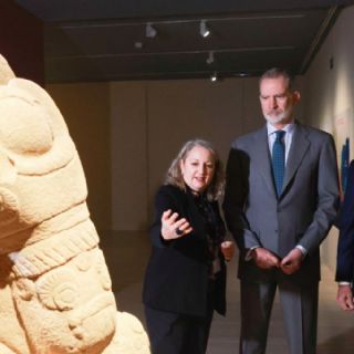 Rey de España visita exposición ‘La Mujer en el México indígena’ en Madrid