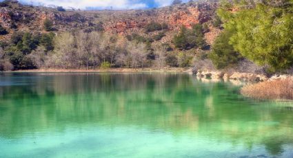 Aguas termales de azufre para disfrutar la primavera entre vapor y naturaleza