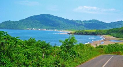 El paraíso cerca del Golfo de México con cascadas, lagunas y senderos entre la selva