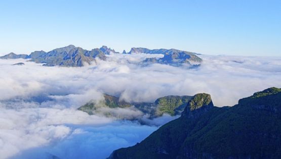 Experiencias místicas y espirituales que puedes disfrutar entre arenas y el océano