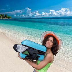 ¿Qué debes empacar en tu maleta para un viaje de 3 días en la playa?