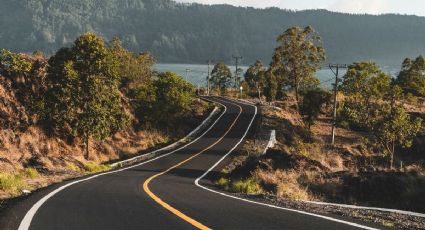 ¿Cuál es el mejor día entre semana para salir de viaje por carretera?