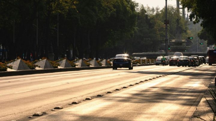 Hoy NO circula 15 de abril 2026: ¿Qué autos descansan por contingencia en CDMX y Edomex?