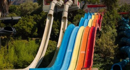 El balneario de aguas termales naturales entre montañas para el Sábado de Gloria