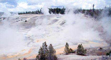 Las aguas cálidas que emergen de 96 géiseres en un espectáculo en medio de la Sierra Tarahumara