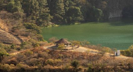 El Pueblo Mágico donde puedes conocer un lago de origen volcánico entre la naturaleza