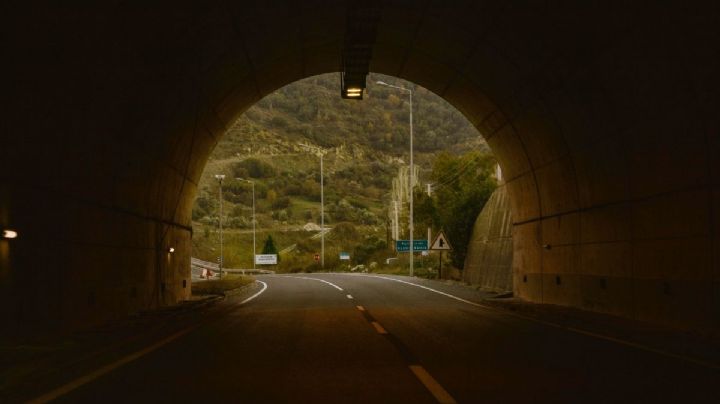 Carretera Real del Monte-Huasca tendrá trabajos de iluminación en su túnel para disfrutar tu viaje