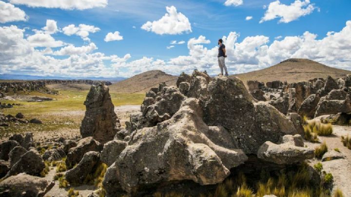 Este Pueblo Mágico cuenta con un valle de piedras encimadas perfecto para hiking