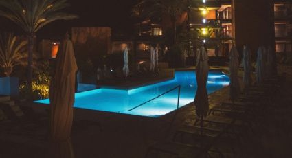 Balneario de Hidalgo con descuento INAPAM para nadar de noche entre relajantes aguas termales