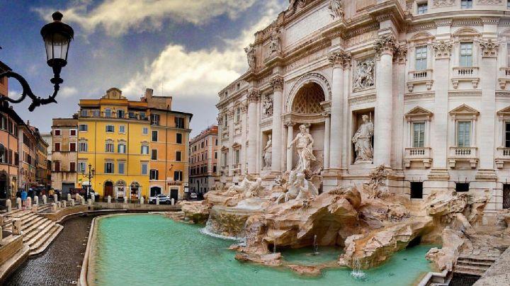 ¿Cuánto? Esta fue la multa que recibió una turista por nadar en la Fontana Di Trevi