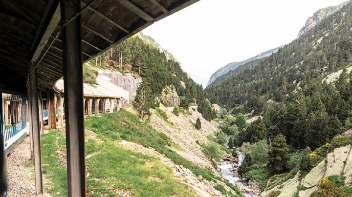 La misteriosa ciudad construida dentro de una montaña al norte de México
