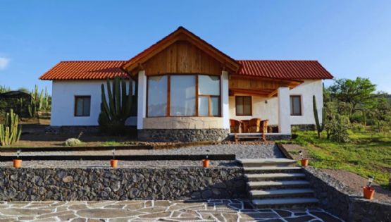 ¿Cuánto es de casetas para ir al Pueblo Mágico más tranquilo de Querétaro con cabañas y manantiales?