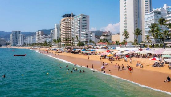 ¿Cuánto cuesta llegar en autobús a la MEJOR playa para ir en junio y recibir el verano?