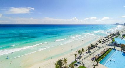 ¿Cómo llegar al pueblito con playas de arena blanca y aguas turquesa para disfrutar el verano?