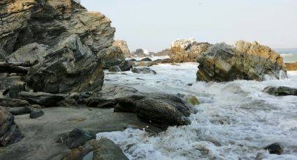 ¡Frente al mar! El rincón oculto de Puerto Escondido con un muro de escalar para aventuras únicas