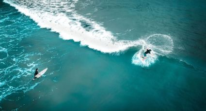 El pueblito con playas de olas bravas para disfrutar un verano de surf, mariscos y vistas románticas
