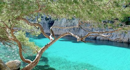 El pueblito donde ves nacer agua de las rocas para nadar gratis muy cerca de un volcán