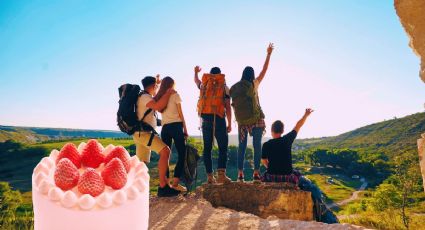 ¡Hasta la cima! Así llegó un pastel a lo más alto de una montaña para celebrar entre amigos