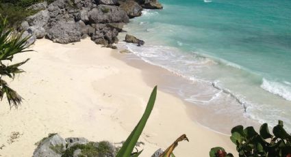 El Pueblo Mágico con playa que tiene la arena más suave y blanca de México para el verano