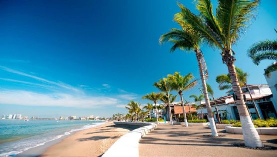 ¿Cuántas casetas son y cuánto cuesta ir a Puerto Vallarta desde Guadalajara en vacaciones?