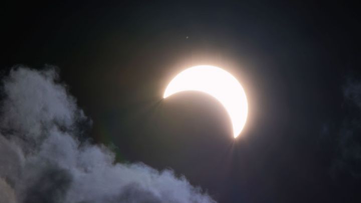 Eclipse solar 2026: ¿A qué hora inicia y qué recomendaciones debes seguir para verlo de forma segura?
