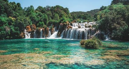 La cascada de aguas turquesa que te hace sentir en el caribe por sólo $50, cerca de CDMX