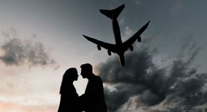 ¡El amor que despegó! La historia de una sobrecargo y un piloto quedó inmortalizada en un avión