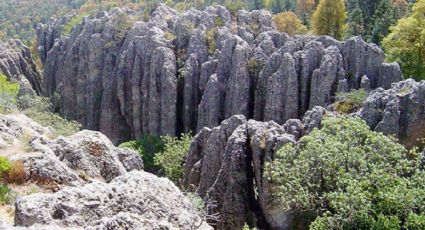El pueblito con un laberinto de piedra escondido que puedes disfrutar a muy pocas horas de la CDMX